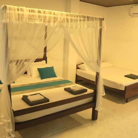 Sri Villa Rest 希克杜沃 外观 照片