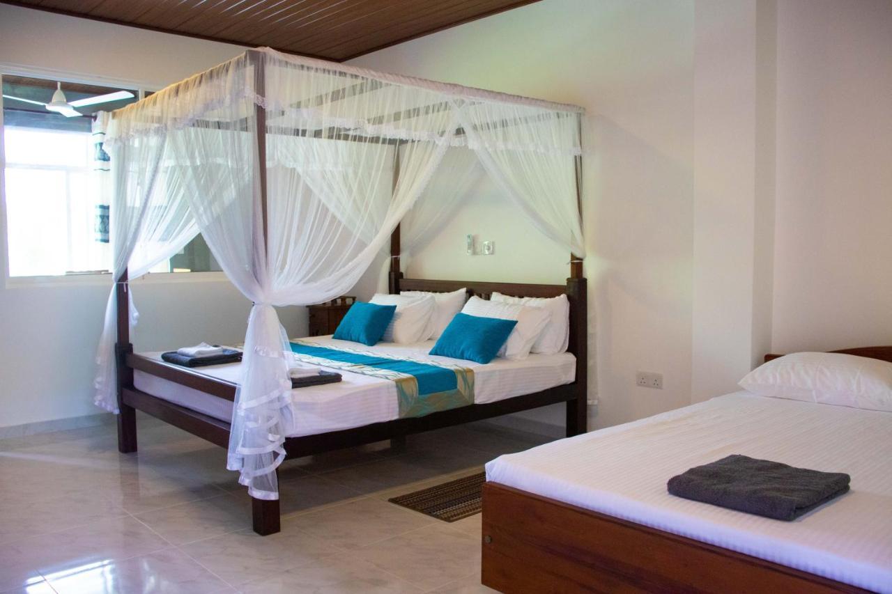 Sri Villa Rest 希克杜沃 外观 照片