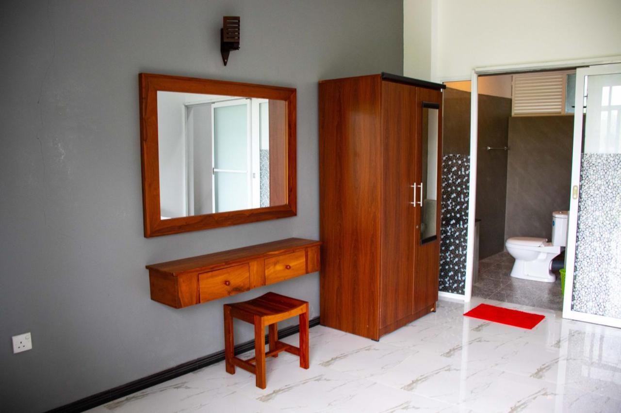 Sri Villa Rest 希克杜沃 外观 照片