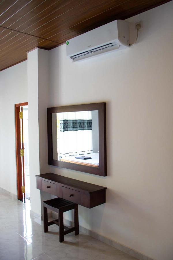 Sri Villa Rest 希克杜沃 外观 照片