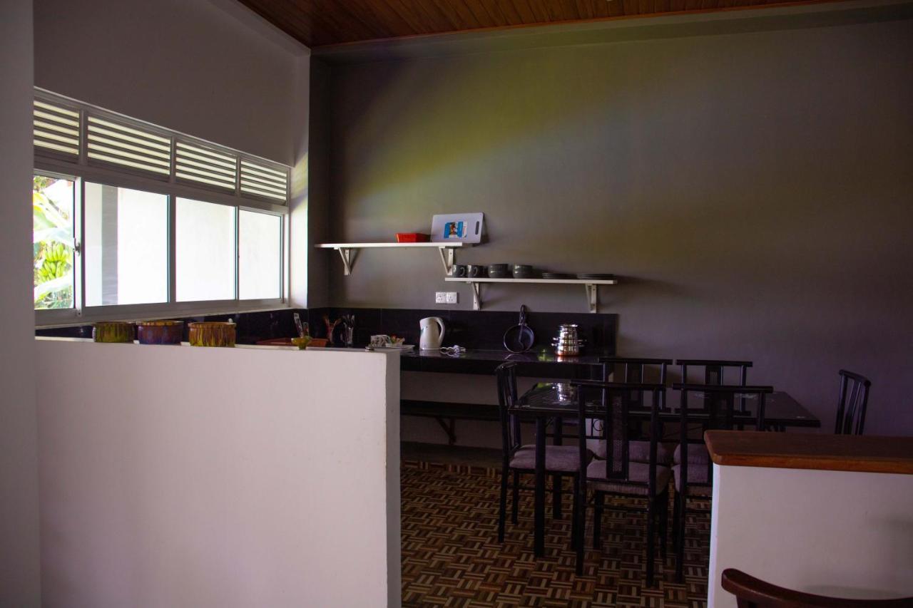 Sri Villa Rest 希克杜沃 外观 照片